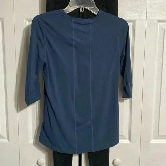 Mountain Hardwear top shirt size XS & all in motion leggings size S small set - Picture 4 of 10